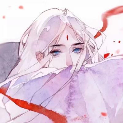 女子挖野菜挖到大蛇 双方都吓坏了